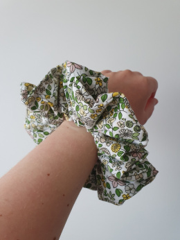 Bawełniana gumka scrunchie MAXI kwiaty