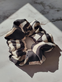 Satynowa gumka scrunchie MIDI